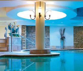 Val di Fiemme a hotel Monte Giner s bazénem