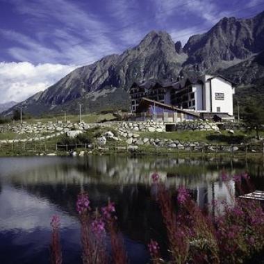Italský hotel Piandineve