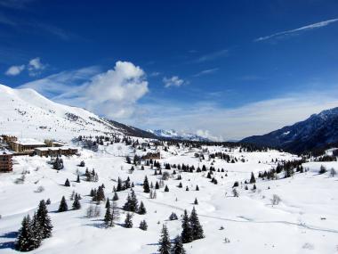 Val di Sole a středisko Tonale v zimě